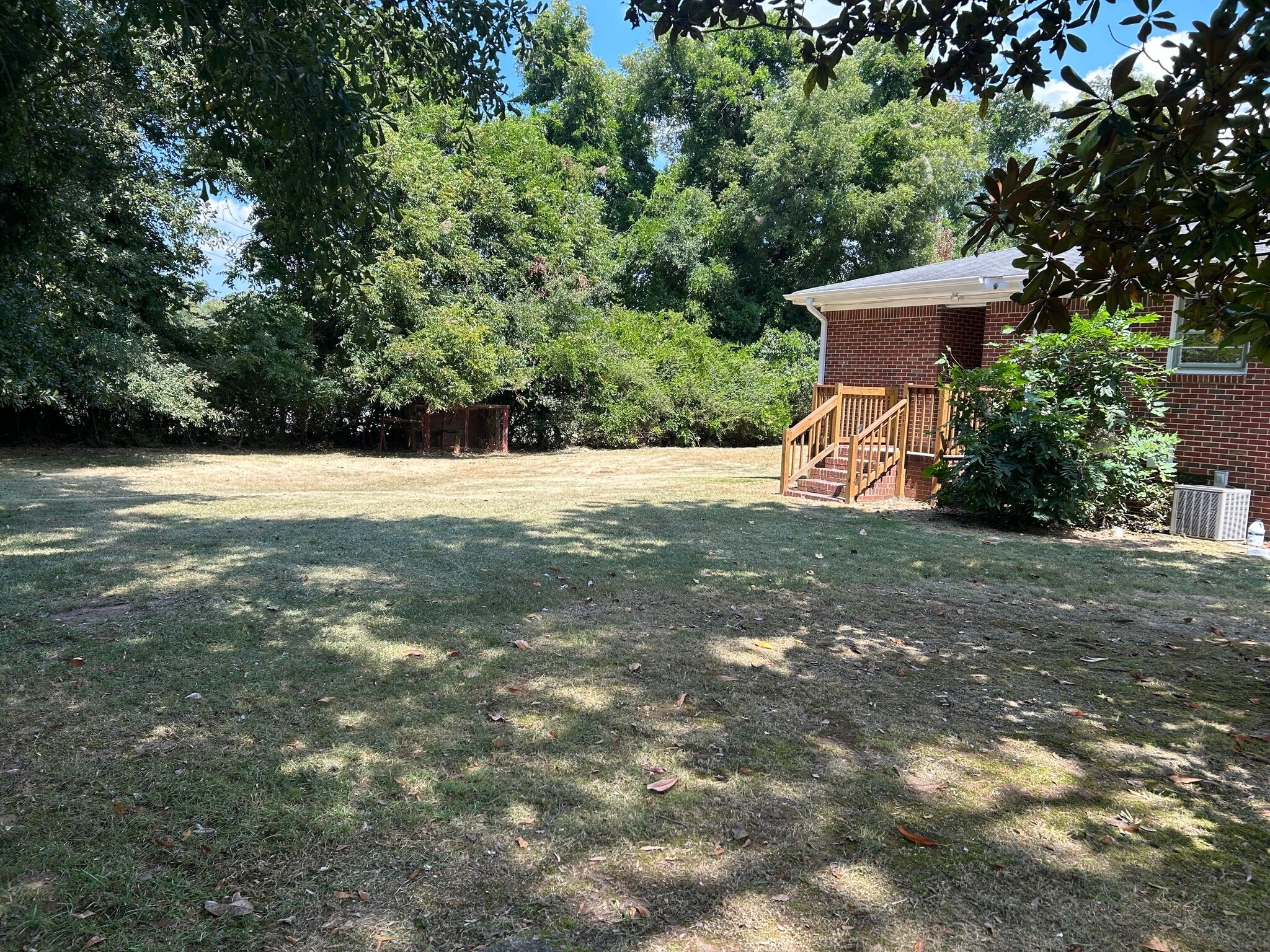 Building Photo - 665 S Wildwood Dr