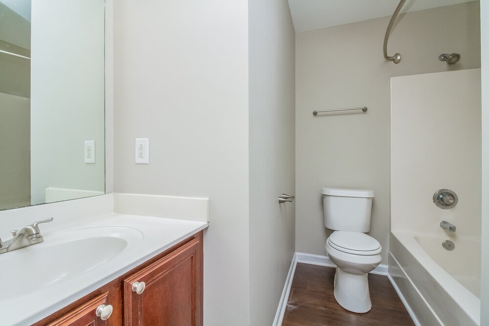 Building Photo - 102 Rushing Water Ct