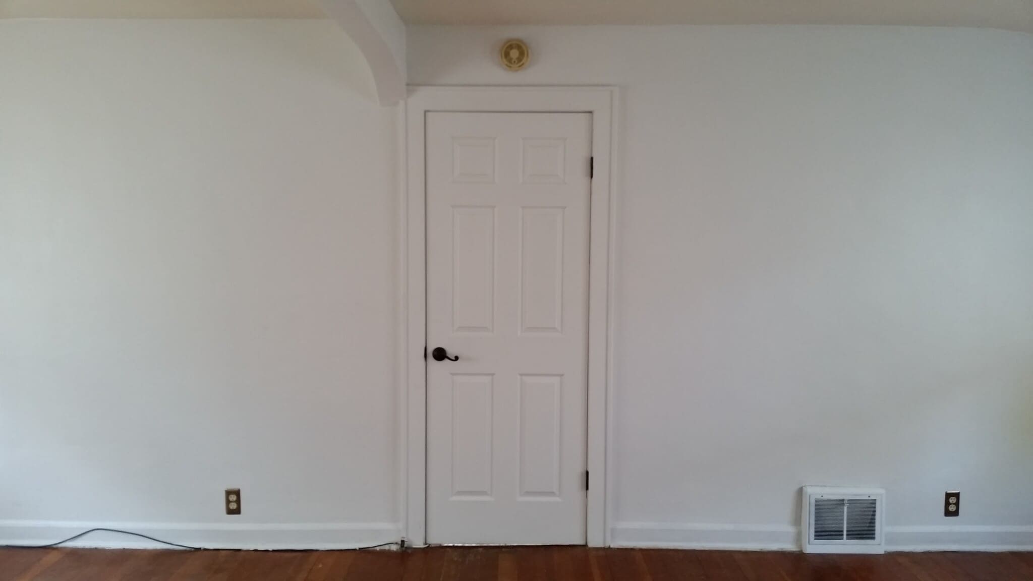 Building Photo - 3132 N Weil St