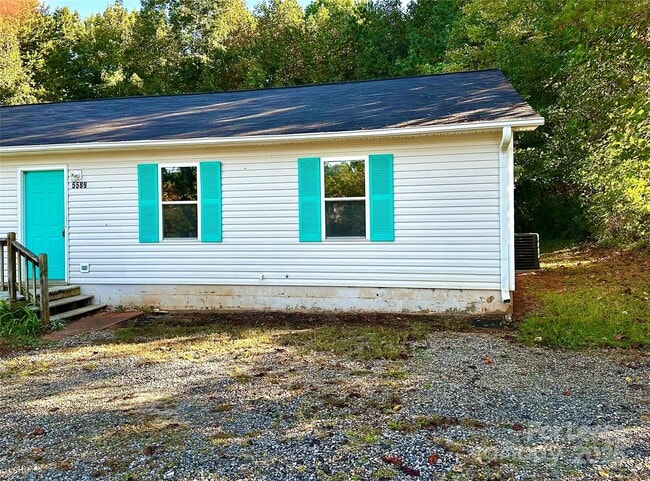 Primary Photo - 5589 Wrenn Dr