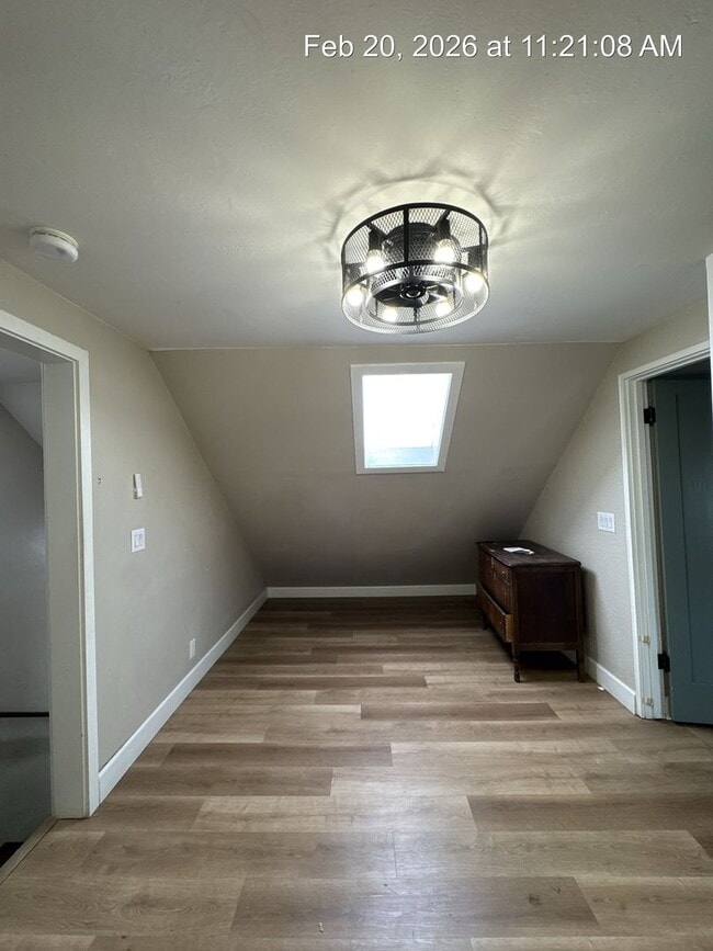 Building Photo - Dinuba Home Coming Soon!