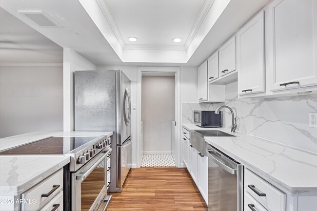 Building Photo - 5186 N 83rd St