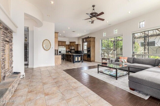 Building Photo - 10919 E Onyx Ct