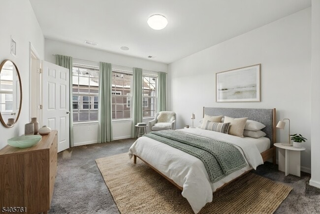 Building Photo - 32 Cortland Ct