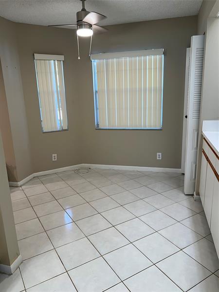 Building Photo - 1605 Abaco Dr