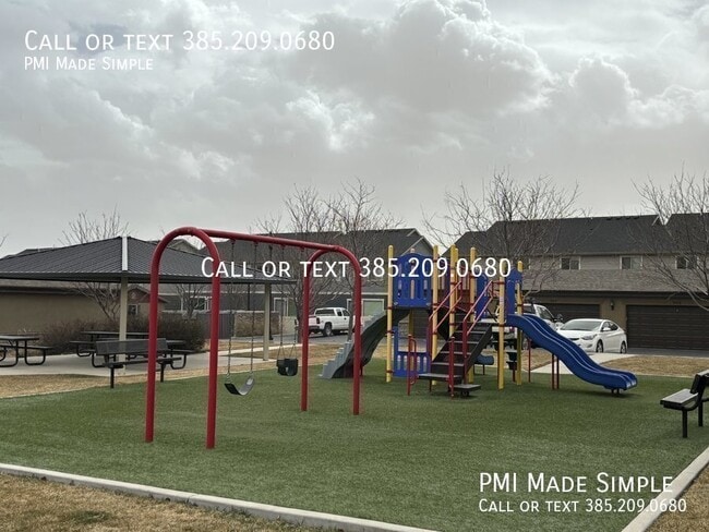 Building Photo - 157 Jordan Ridge Boulevard