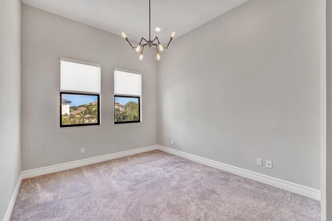 Building Photo - 16317 Cabernet Dr