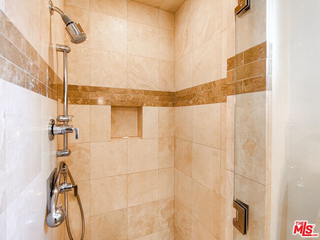 Building Photo - 70461 Boothill Rd