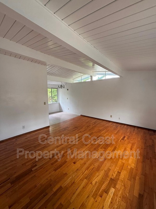 Building Photo - 822 Cedar St