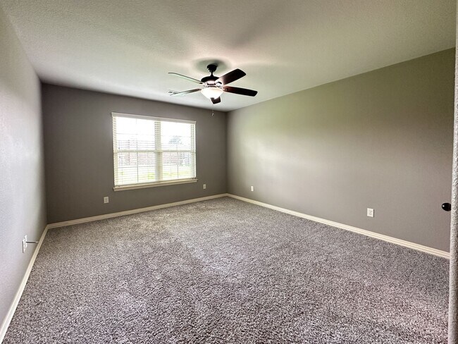 Building Photo - 1923 Price Ave