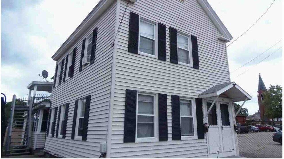 Building Photo - 75-77-77 Chestnut St