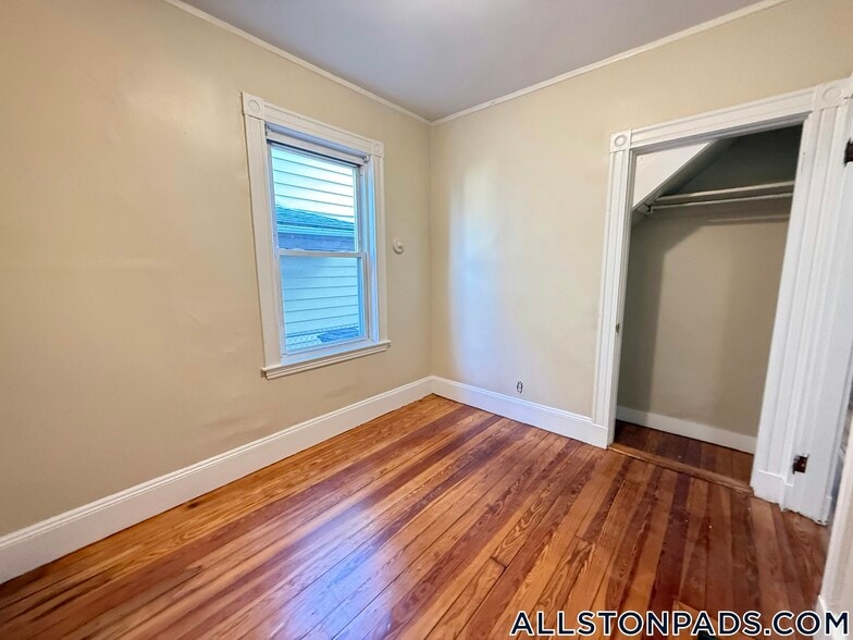 Building Photo - 35 Allston St