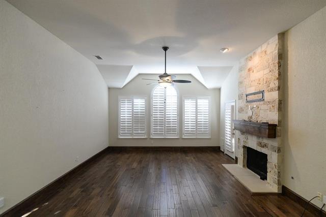 Building Photo - 2703 Summerwood