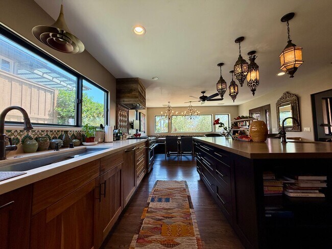 Building Photo - LUXURIOUS House with MULTIPLE OCEAN VIEWS in Sunset Cliffs! Chef's Kitchen! 2 EV Chargers and so ...