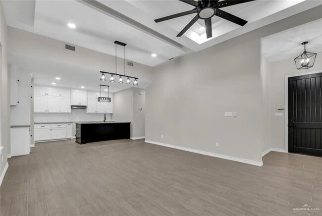 Building Photo - 316 Ricky Ave