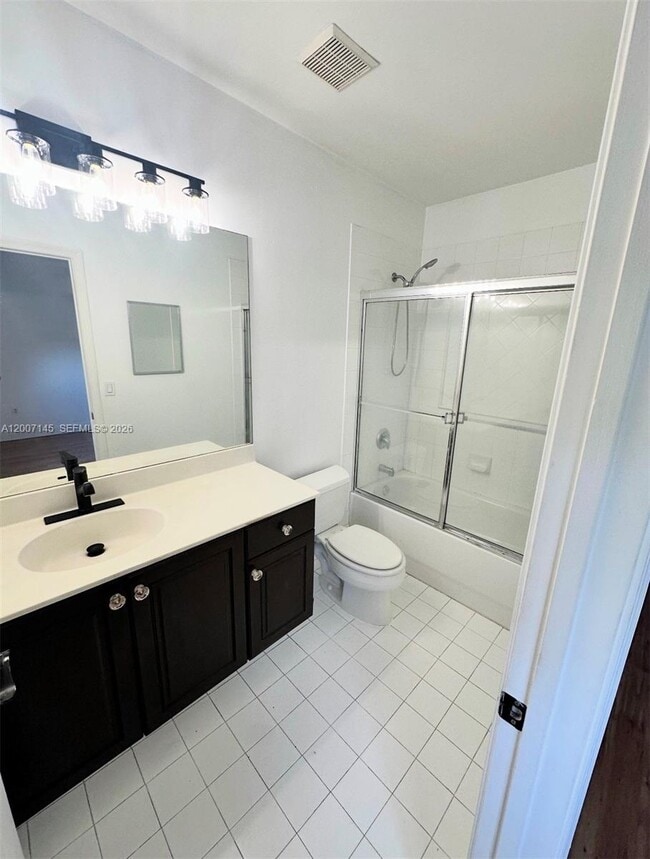 Building Photo - 2641 SW 83rd Ave