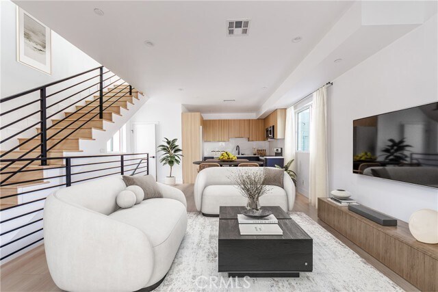 Building Photo - 13461 Beach Ave