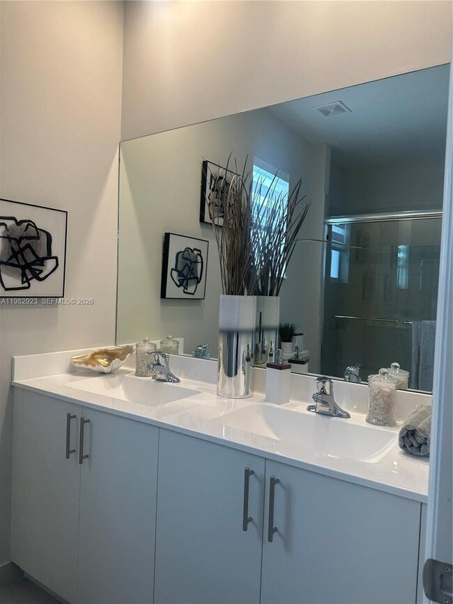 Building Photo - 11883 NW 47th Manor