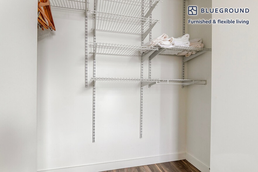 Building Photo - 61 W Erie St