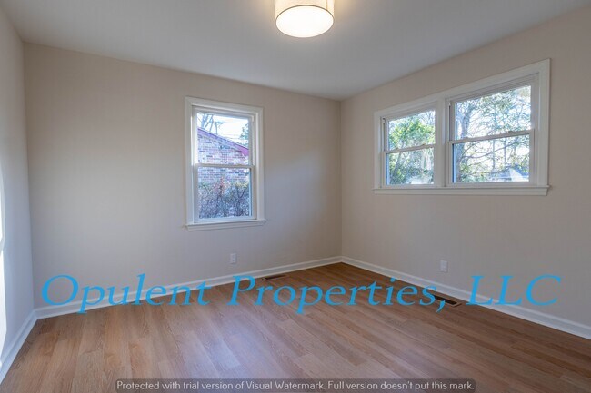 Building Photo - 834 Savage Rd