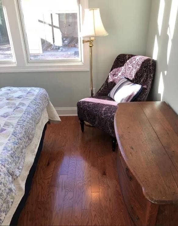 Building Photo - 225 Coach Light Way SW