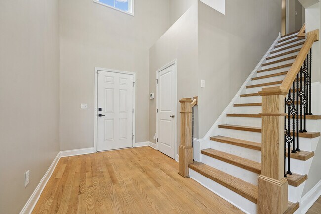Building Photo - 4109 White Kestrel Dr