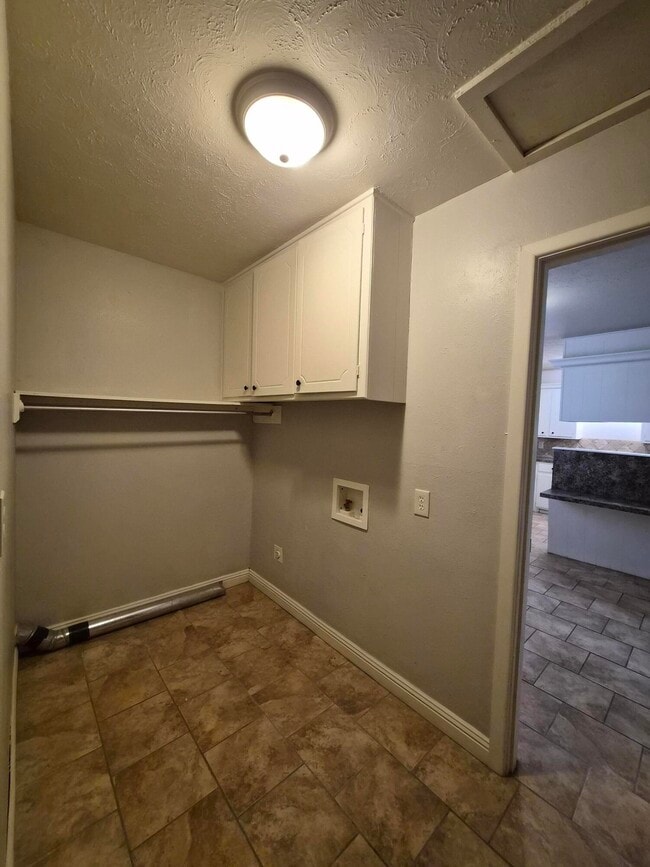 Building Photo - 3813 51st St