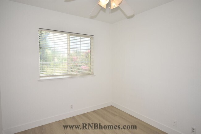 Building Photo - 1783 Cadfael St