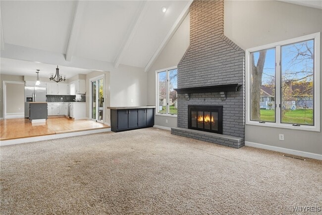 Building Photo - 8221 Clarence Ln N