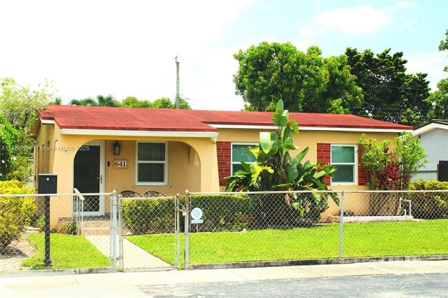 Primary Photo - 641 W 36th St