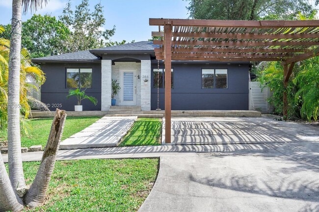 Building Photo - 266 NE 117th St