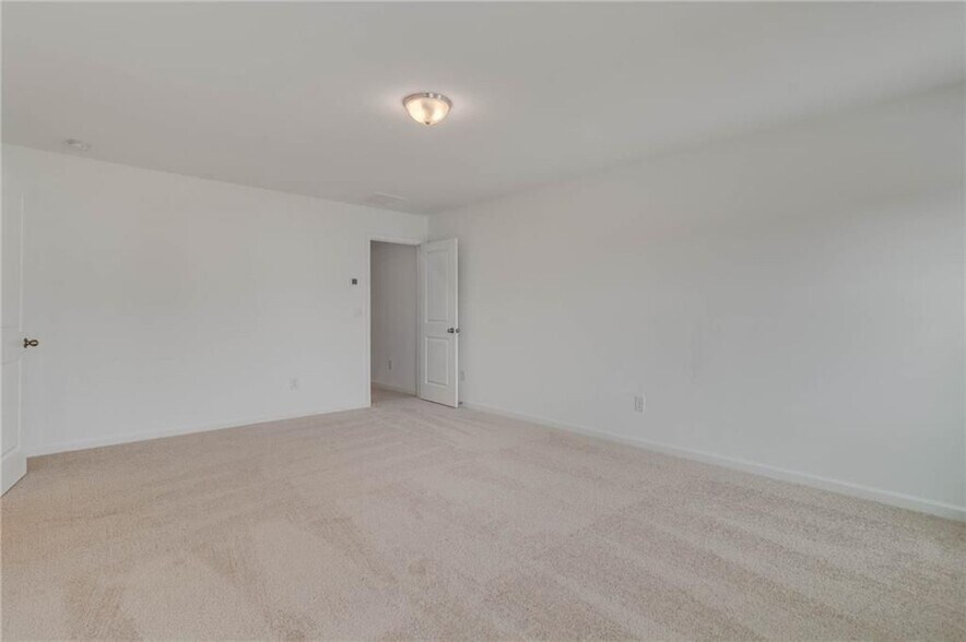 Building Photo - 5820 Flint Ln