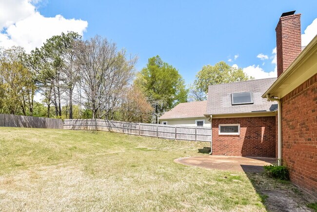 Building Photo - 1515 Cedar Mills Dr