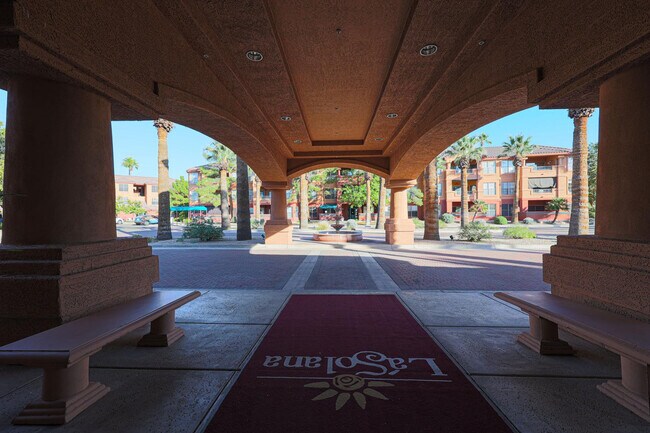 Building Photo - 14950 W Mountain View Blvd