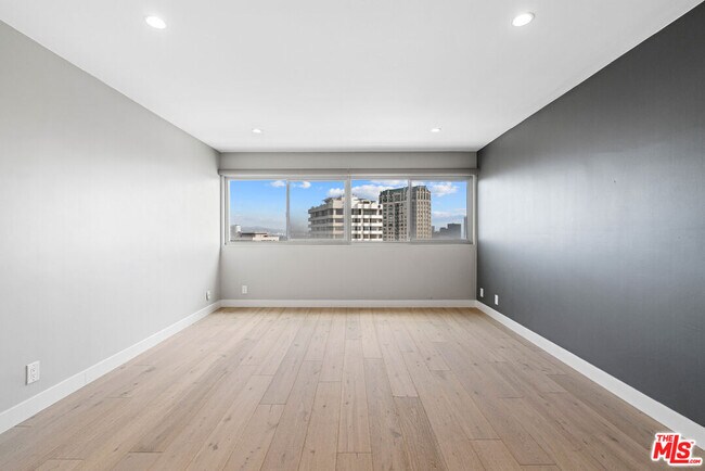 Building Photo - 10701 Wilshire Blvd