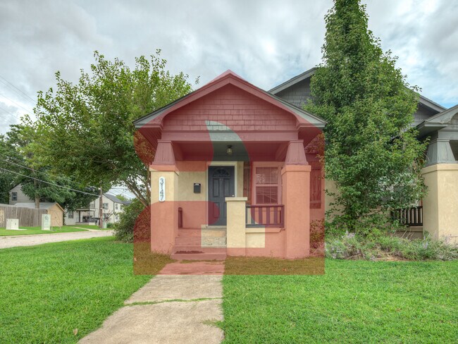 Building Photo - 3147 NW 15th St