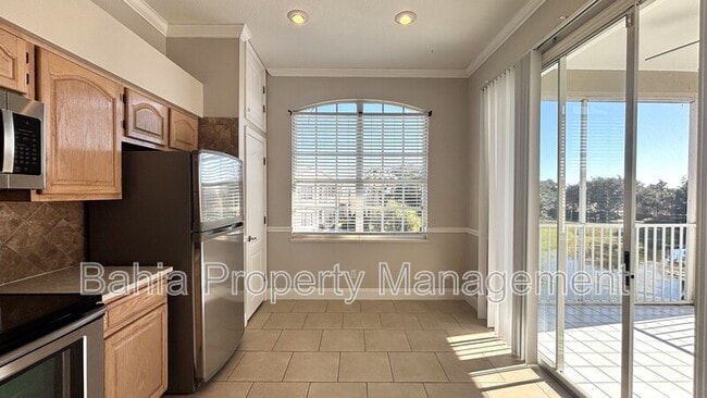 Building Photo - 7021 Della Dr