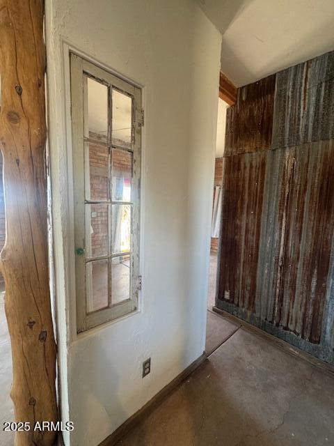 Building Photo - 2650 E Loma Alta Dr