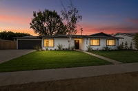 Building Photo - Donner