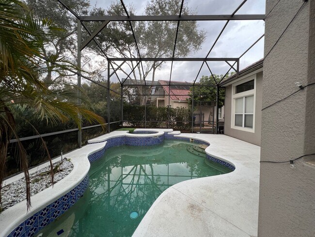Building Photo - GORGEOUS SINGLE FAMILY HOME - PROPERTY  FU...