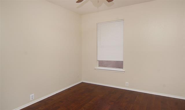 Building Photo - 1049 Highland Station Dr