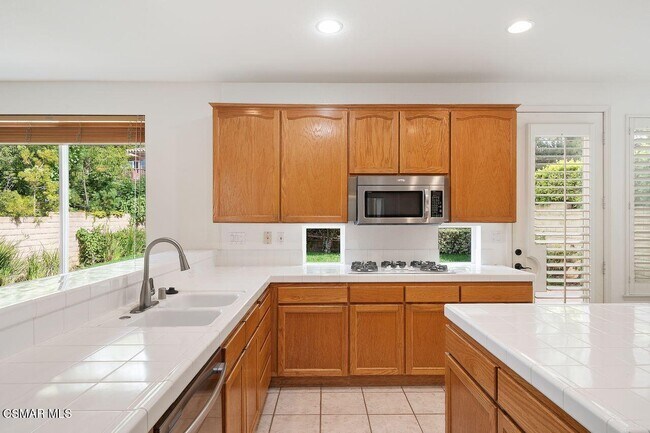 Building Photo - 2659 Capella Way