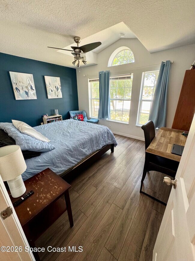 Building Photo - 3850 Aria Dr