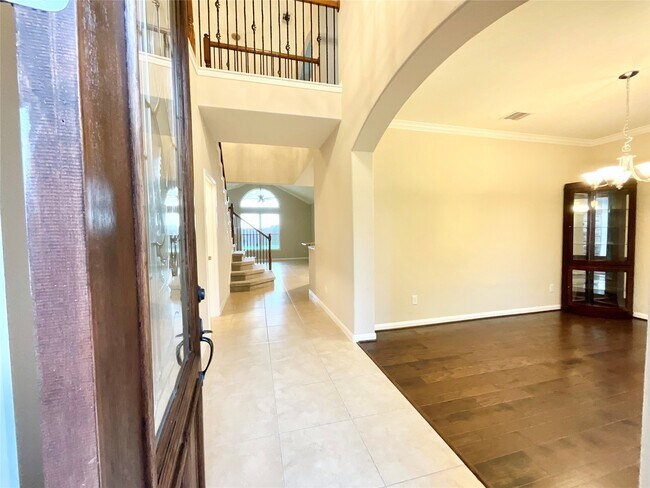Building Photo - 26954 Mustang Retreat Ln