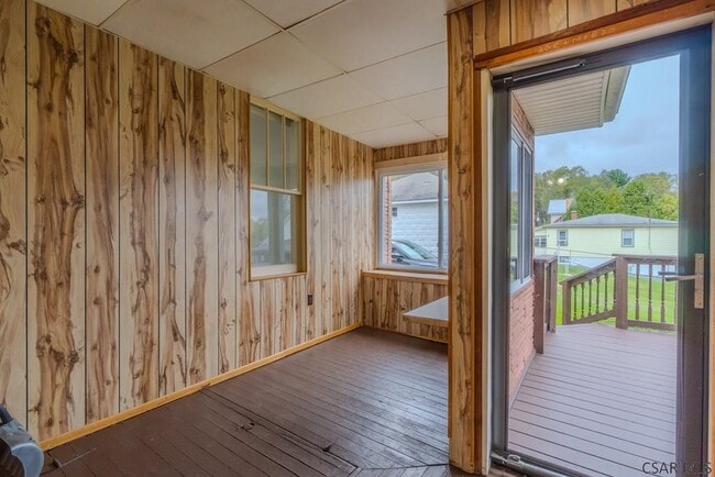Building Photo - 703 Saybrook Pl