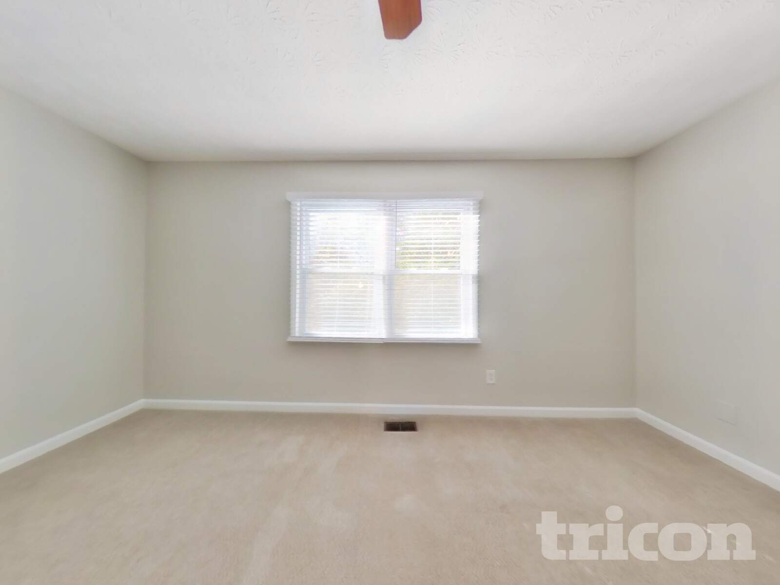 Building Photo - 1394 Winndale Rd