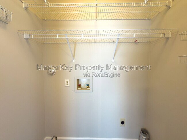 Building Photo - 4220 Old Brick Ct