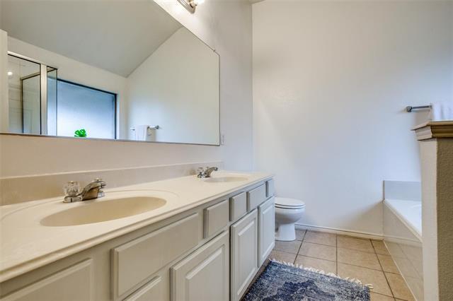 Building Photo - 609 Cunningham Dr