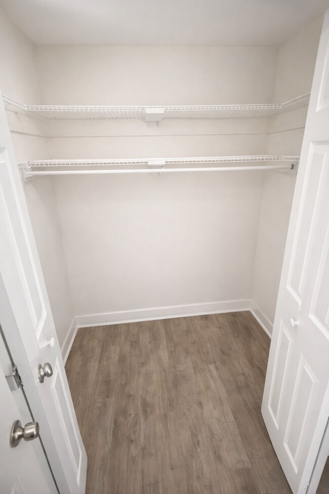 Building Photo - 3258 Napier Ave