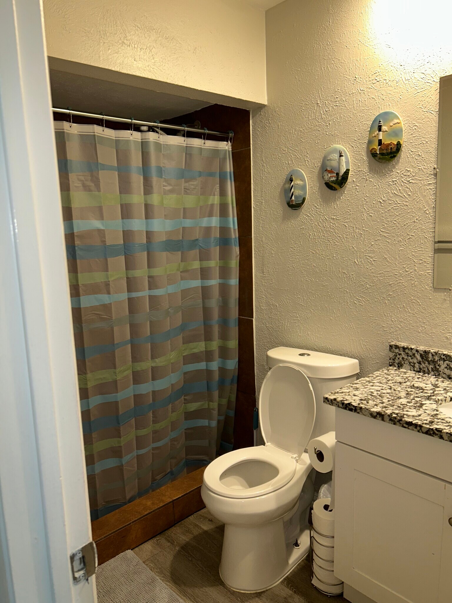 Building Photo - 7407 Cloverglen Dr